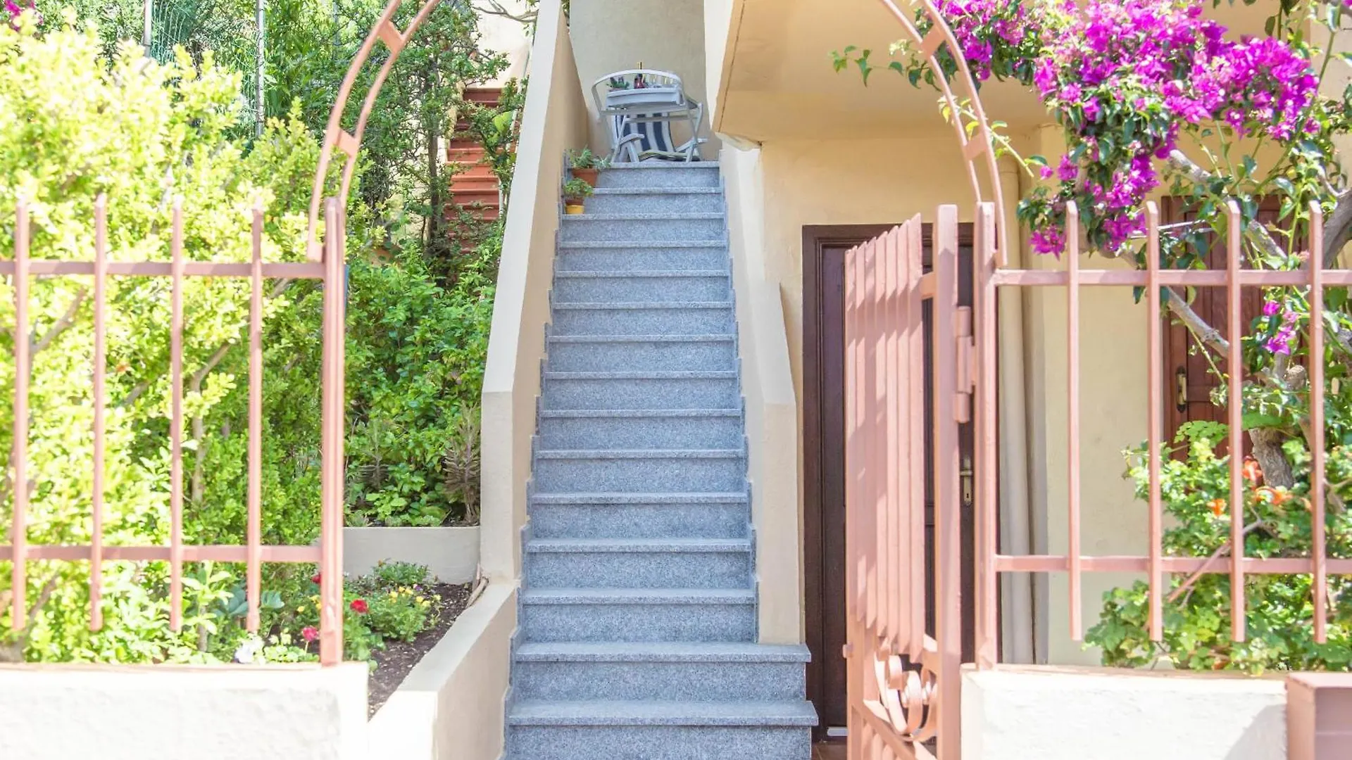 Casa Doramar, Wi-Fi Air-Con Iun R3634 Lägenhet Cala Gonone 0*,  Italien